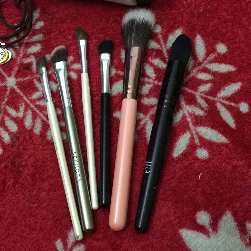 Jewelry and Makeup brush bundle